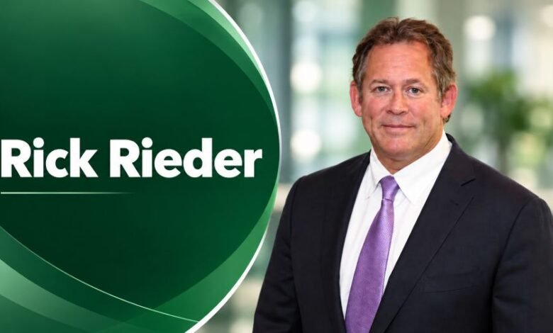 Rick Rieder BlackRock fixed income investment executive